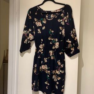Soprano dress with pockets